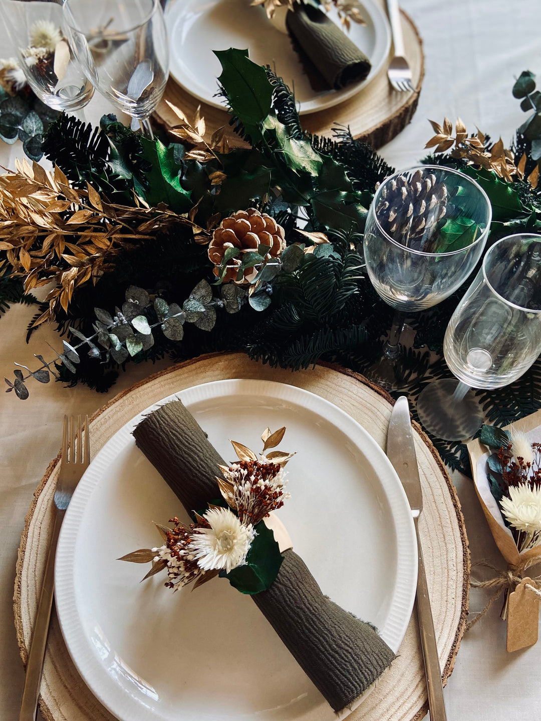 Lot de 12 ronds de serviette dorés en perles pour décoration de fête de Noël, table à manger, quotidien, réunions de famille – Donnez du style à votre table – Doré